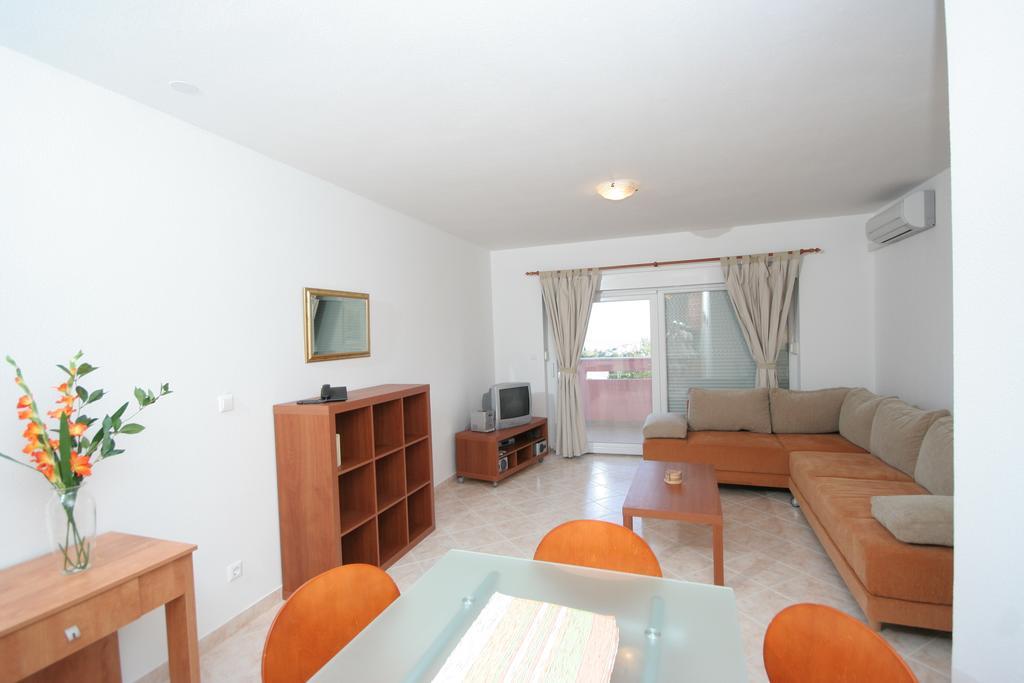 Apartments Mavarcica Trogir Cameră foto